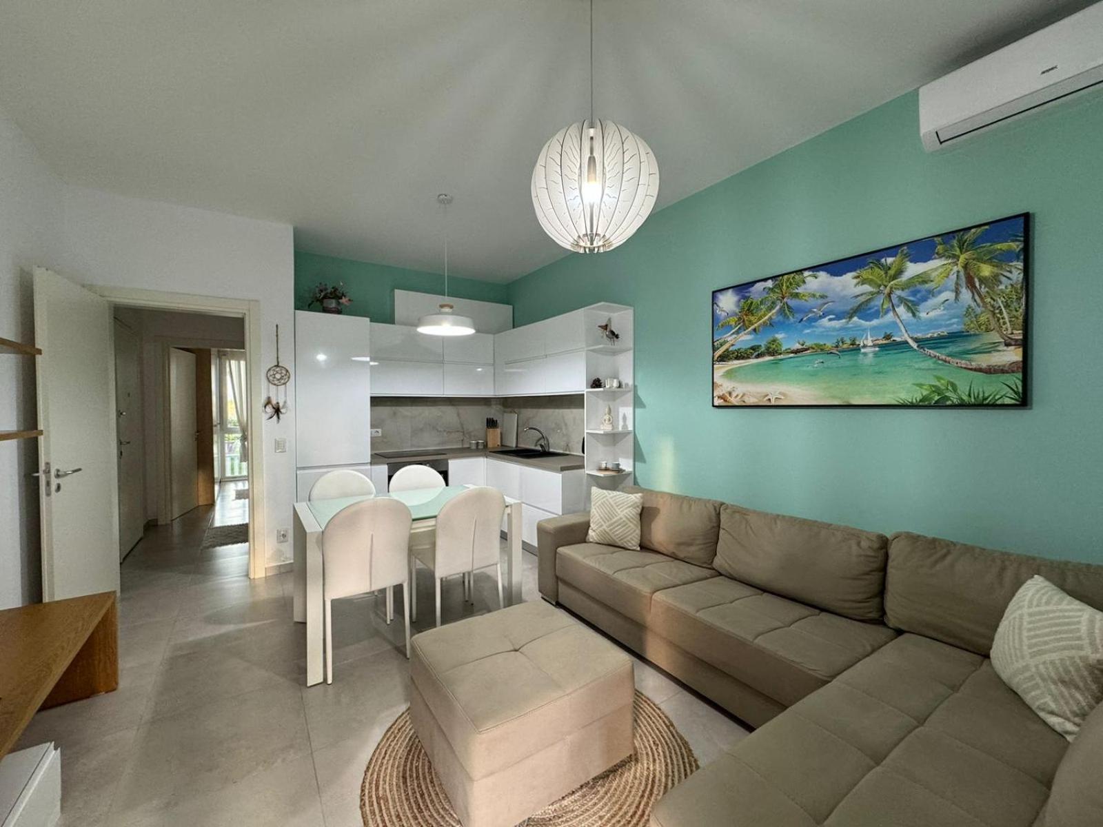 Valamar Residenc , Roan Apartment, Gjiri I Lalzit, Albania Holiday home